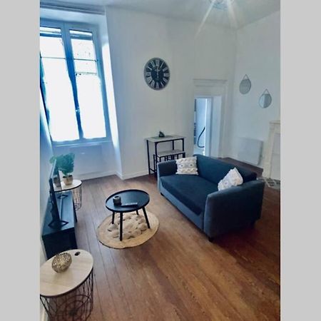 Appartement Le contemporain à Issoudun Extérieur photo