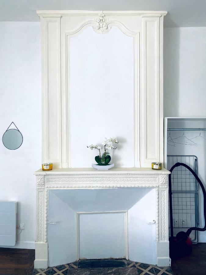 Appartement Le contemporain à Issoudun Extérieur photo
